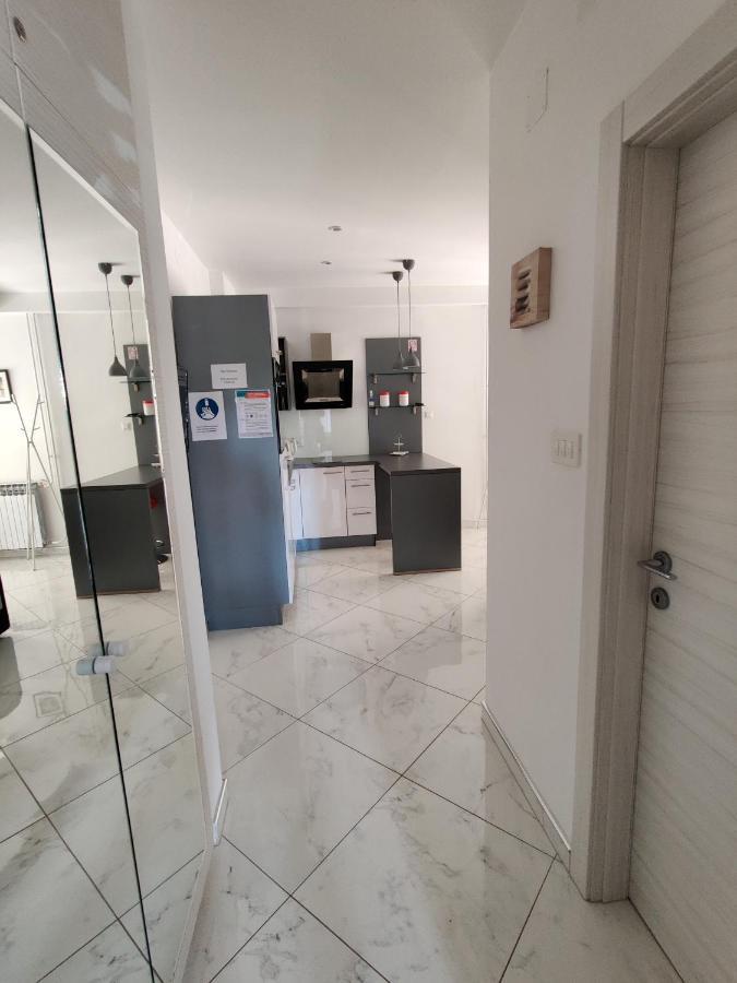 Biuk Apartments Novi Vinodolski Bagian luar foto