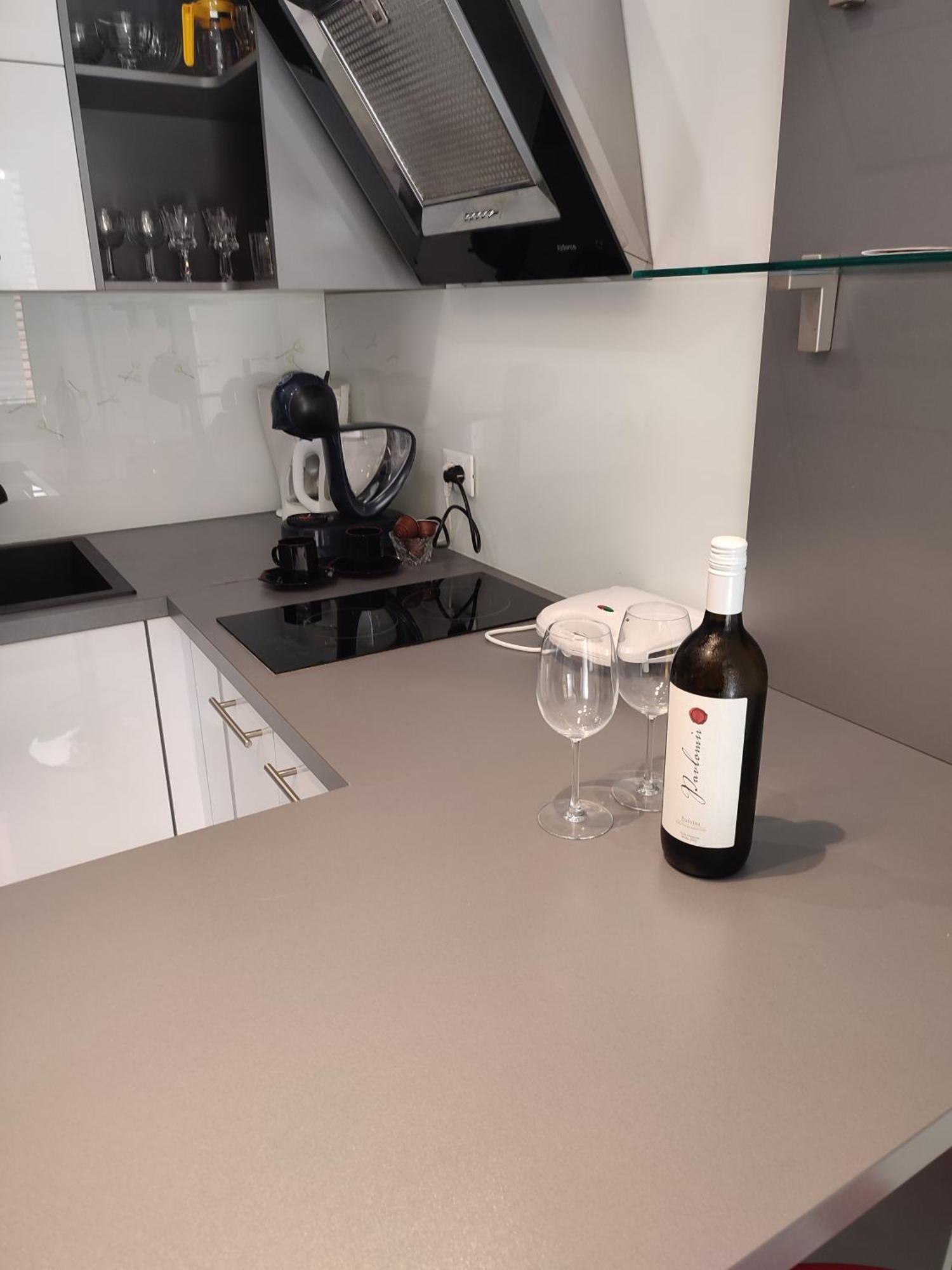 Biuk Apartments Novi Vinodolski Bagian luar foto