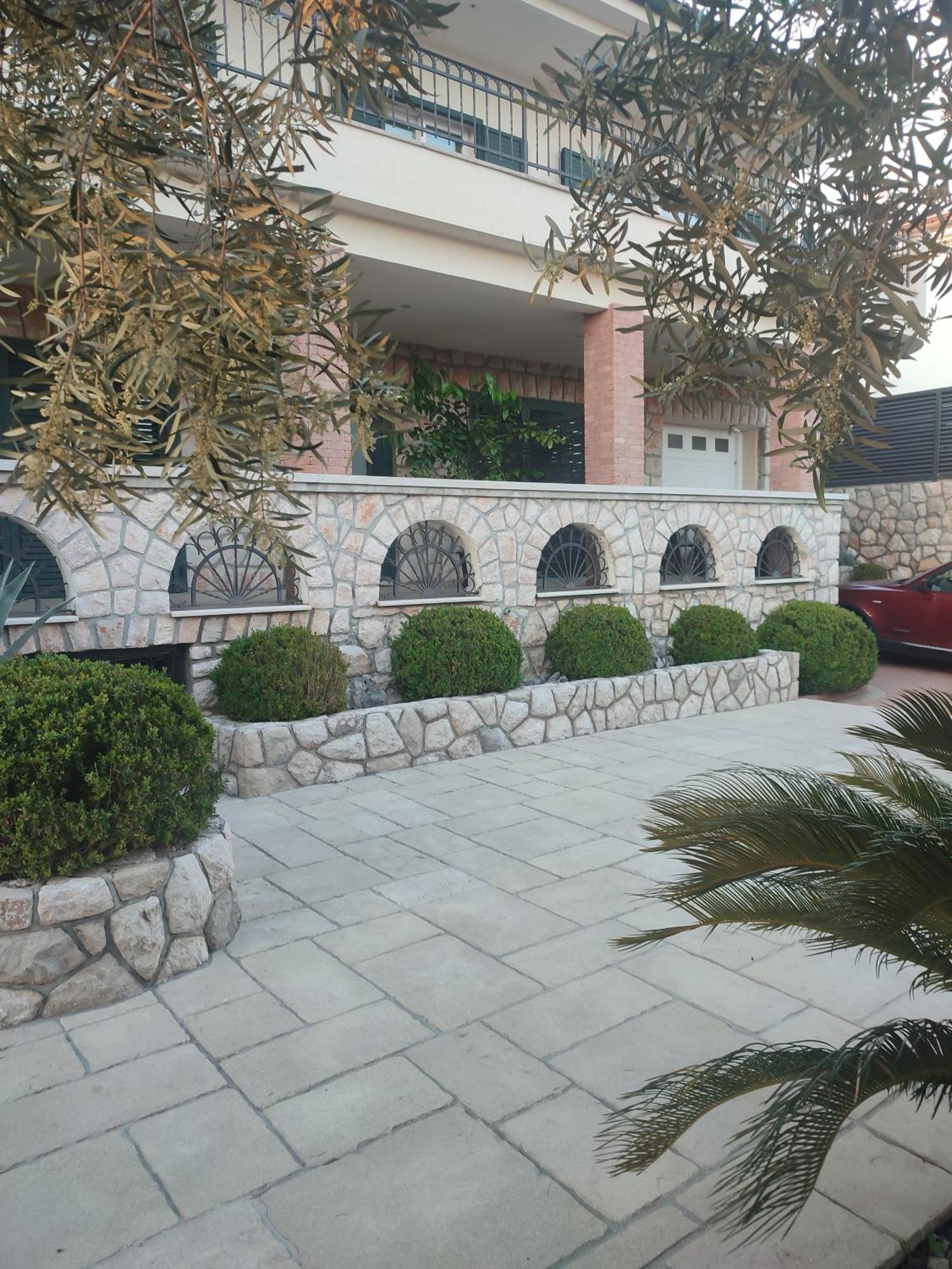 Biuk Apartments Novi Vinodolski Bagian luar foto